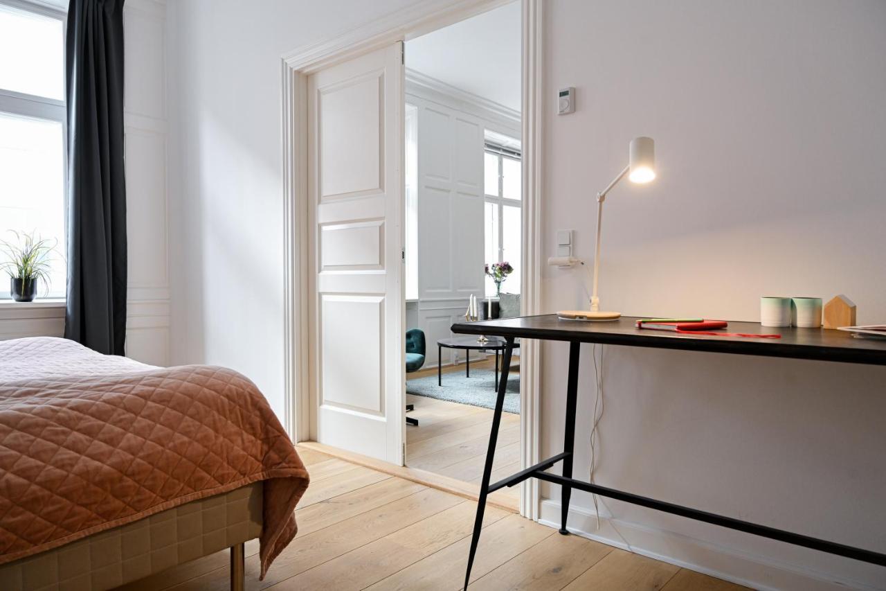Sanders Arrow - Chic Three-Bedroom Apartment In The Middle Of København Eksteriør bilde