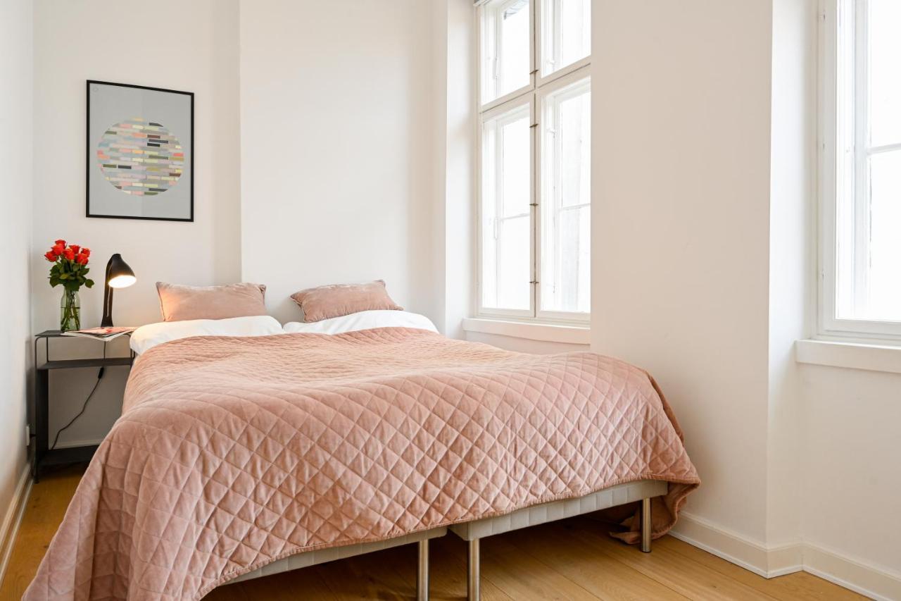 Sanders Arrow - Chic Three-Bedroom Apartment In The Middle Of København Eksteriør bilde