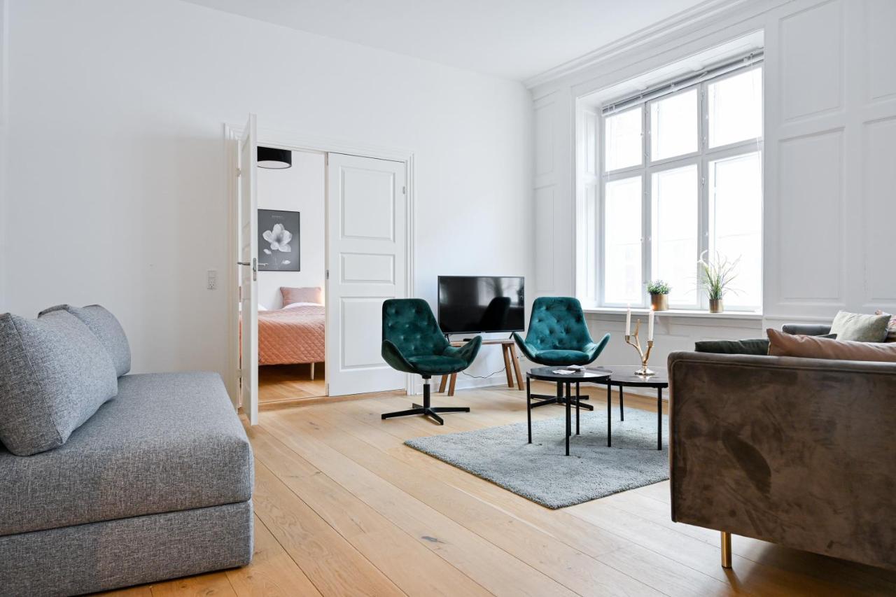 Sanders Arrow - Chic Three-Bedroom Apartment In The Middle Of København Eksteriør bilde