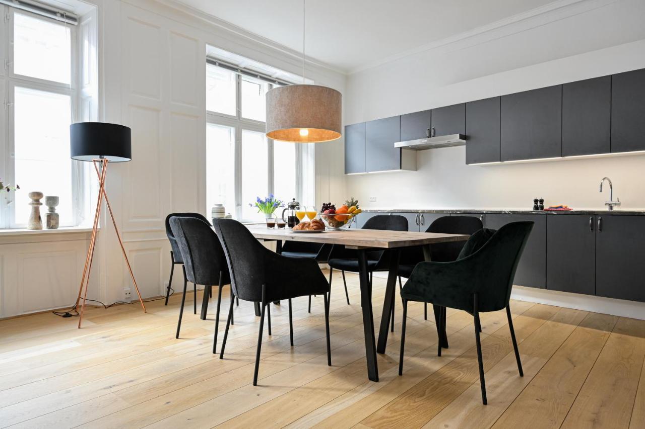Sanders Arrow - Chic Three-Bedroom Apartment In The Middle Of København Eksteriør bilde