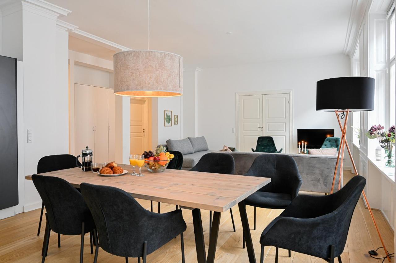 Sanders Arrow - Chic Three-Bedroom Apartment In The Middle Of København Eksteriør bilde
