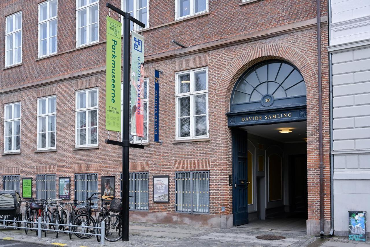 Sanders Arrow - Chic Three-Bedroom Apartment In The Middle Of København Eksteriør bilde
